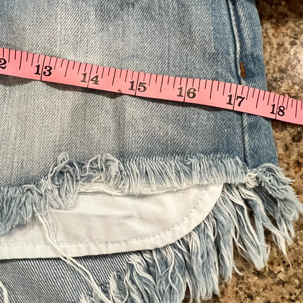 ONE TEASPOON Rollers Denim Short in Atlantis Size 26 NWT Low waist fringe hem